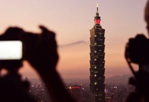 سفر گستاخانه پلوسی به تایوان؛ ضربه جدی به روابط چین-آمریکا