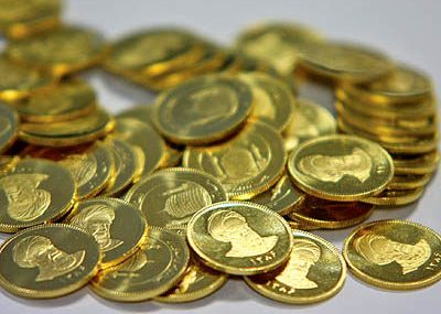 بازار طلا و سکه در انتظار ریزش قیمت‌ها