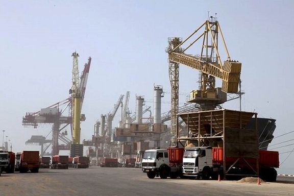 صادرات ایران در شرایط تحریم ۴برابر واردات است