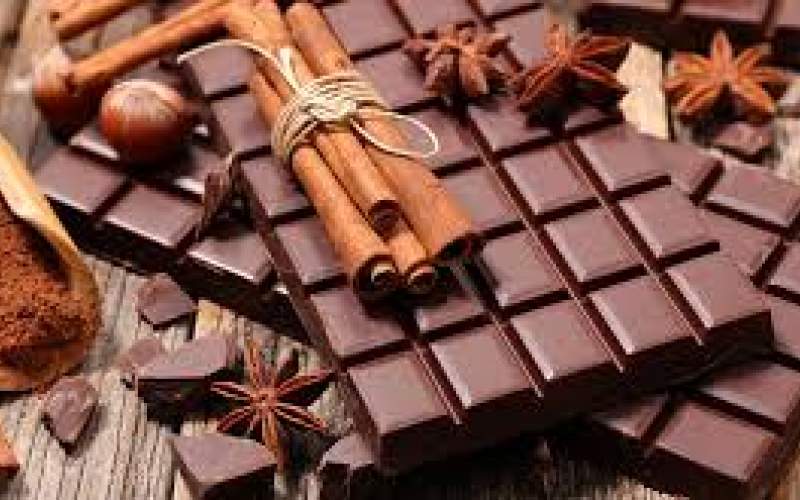 کاهش ۳۰درصدی فروش شکلات و شیرینی