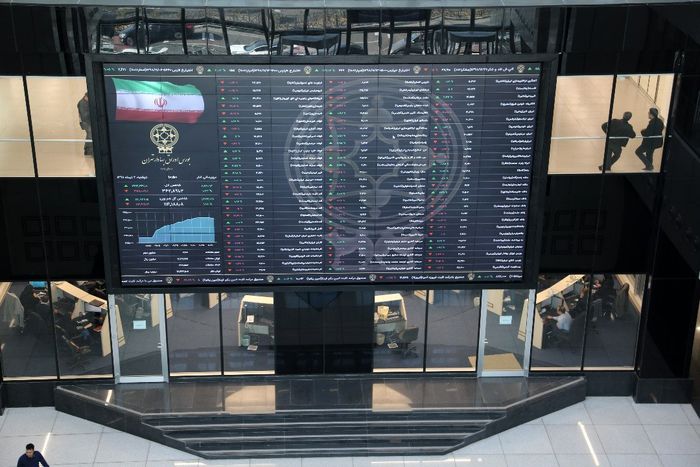 تاثیر قیمت‌های بازار جهانی بر بورس ایران