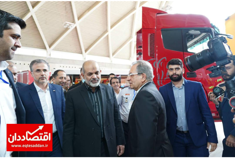 وزیر کشور بر استفاده از ظرفیت‌های محصولات گروه بهمن به ویژه در بخش خدمات شهری تاکید کرد