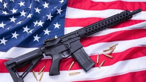 افزایش اختلاف نظرها بر سر کنترل اسلحه و تشدید بی سابقه خشونت مسلحانه در آمریکا