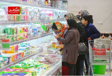 بازار سرد خرید با کالابرگ الکترونیکی در فروشگاهها
