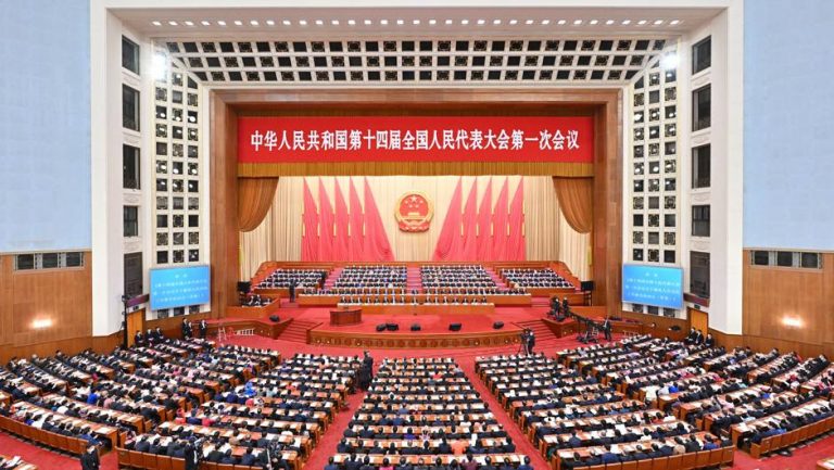 سخنرانی مهم شی جین پینگ در مراسم پایانی نشست سالانه مجلس ملی نمایندگان خلق چین
