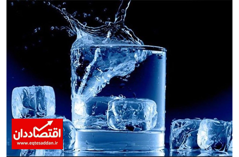 خطرات نوشیدن آب یخ در تابستان!